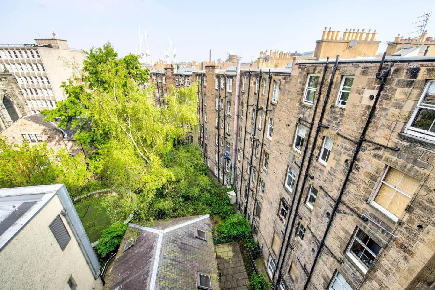 Guestready - Modern 2Br Home On The Royal Mile! Edimburgo Exterior foto